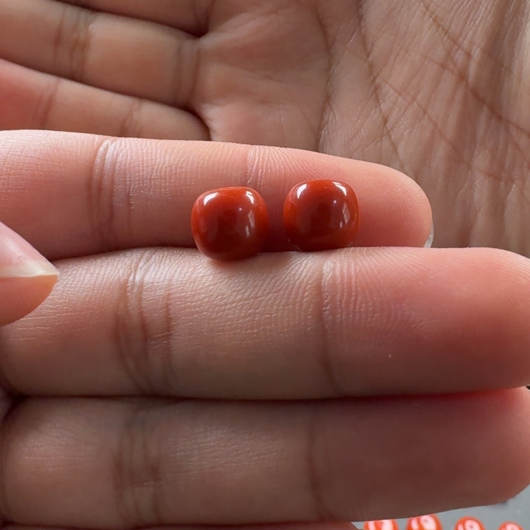 南红玛瑙未镶嵌老型对珠8.8*8mm