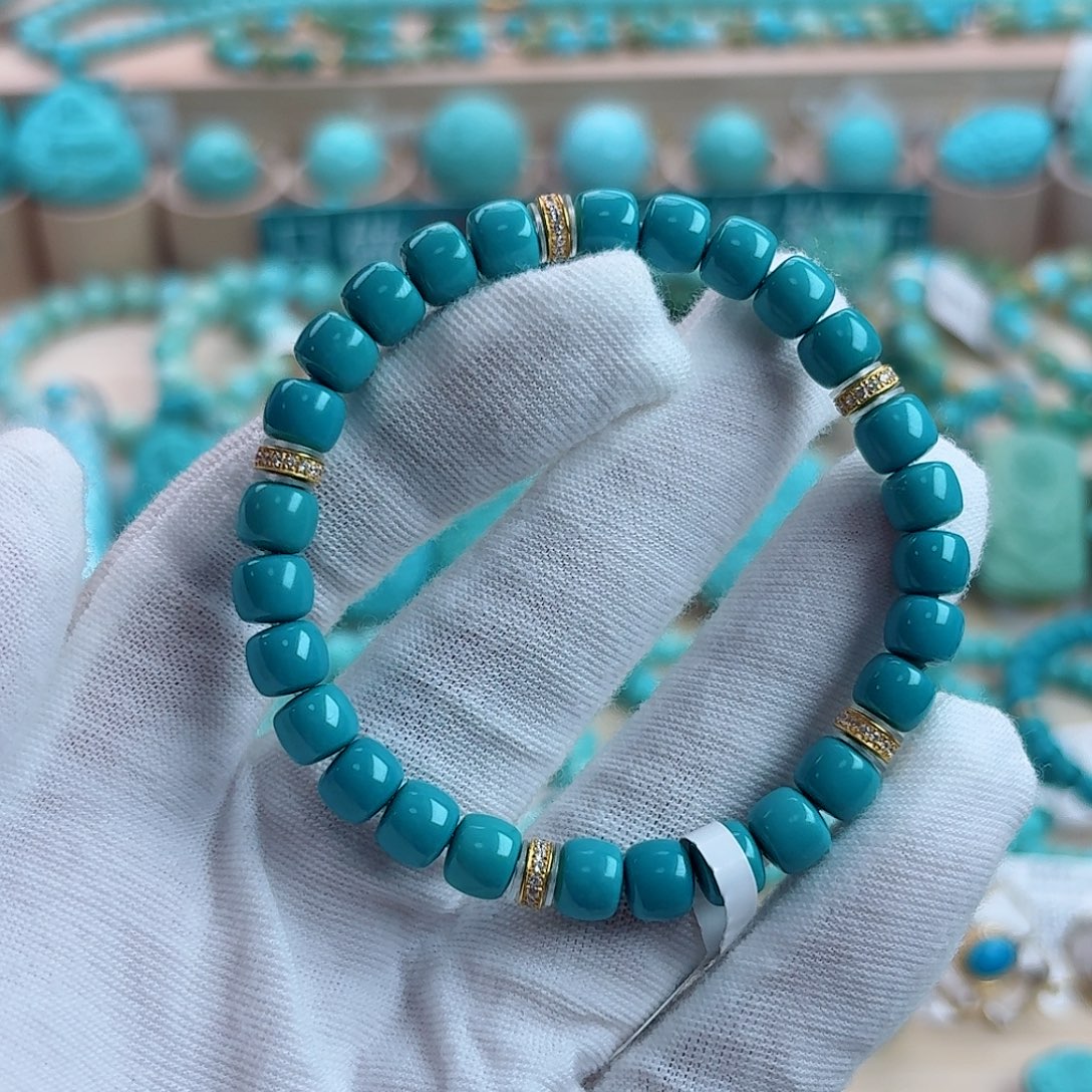 绿松石未镶嵌珠宝奇石（泡油）