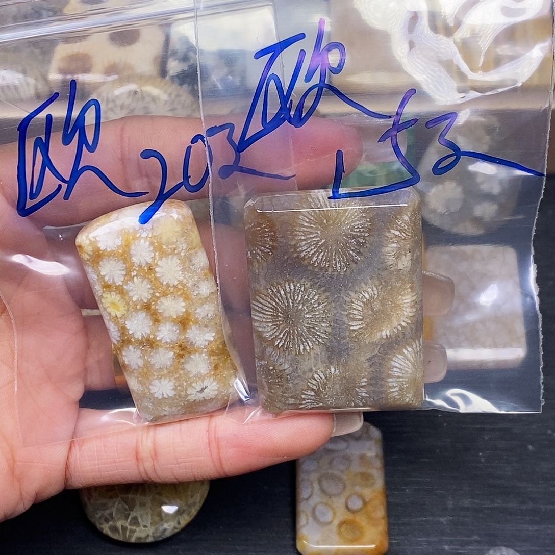 硅化玉颈饰合金欧**d