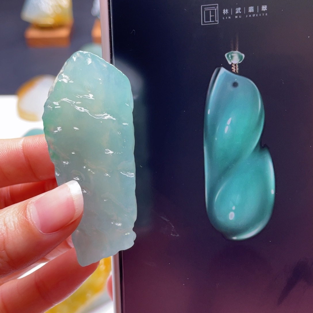 定制翡翠未镶嵌包工包料