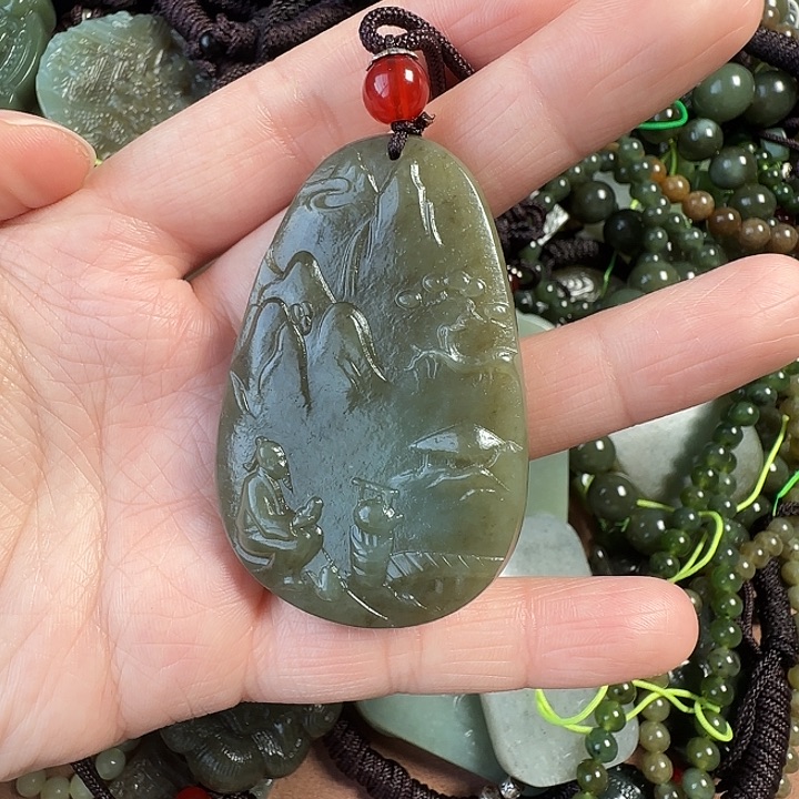 和田玉颈饰未镶嵌