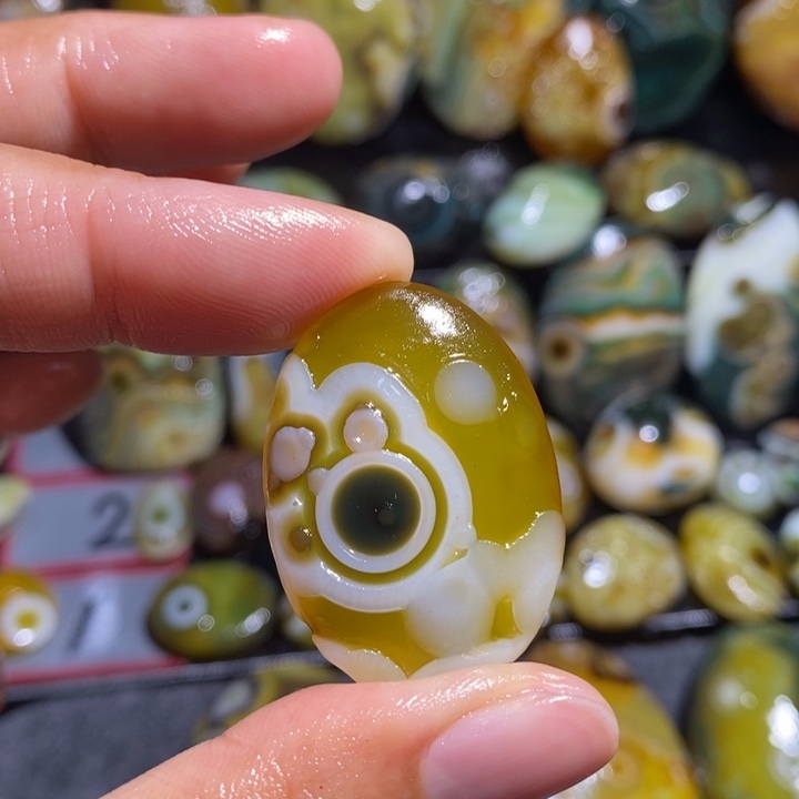 玛瑙/玉髓珠宝奇石未镶嵌