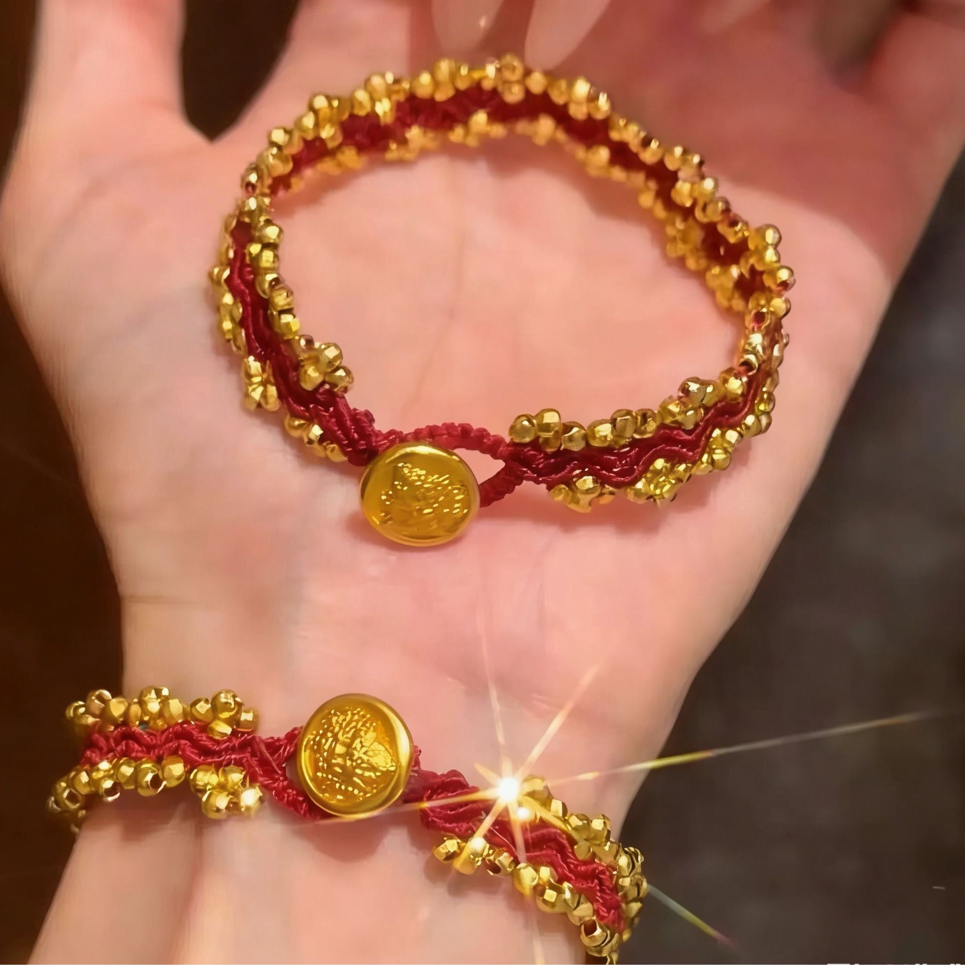   黄色 黄财财蹦迪珠红绳手链（多样性发一）-A170