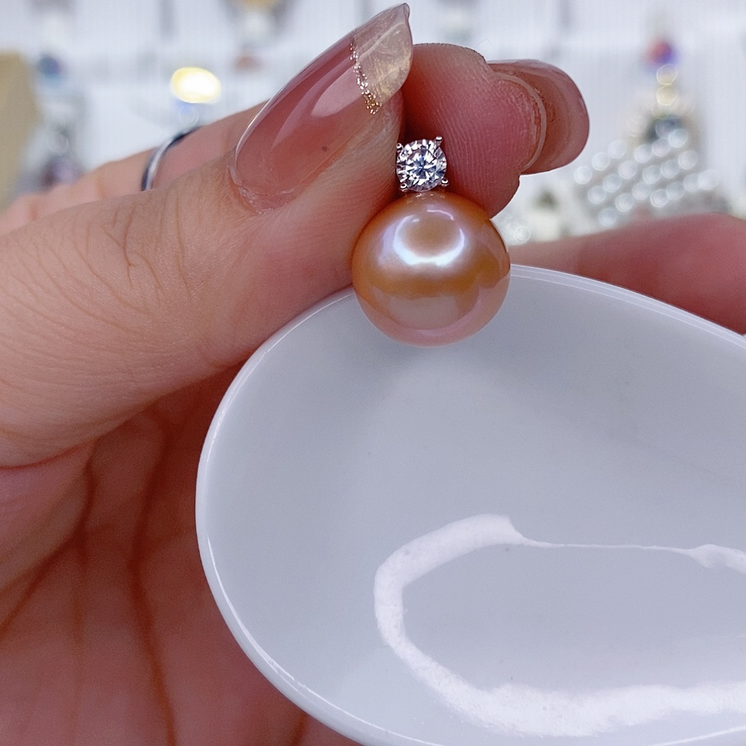 银S925镶嵌淡水珍珠吊坠(赠链)