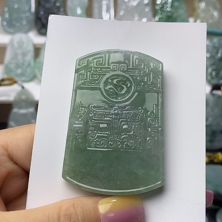 翡翠未镶嵌颈饰仿古无事牌