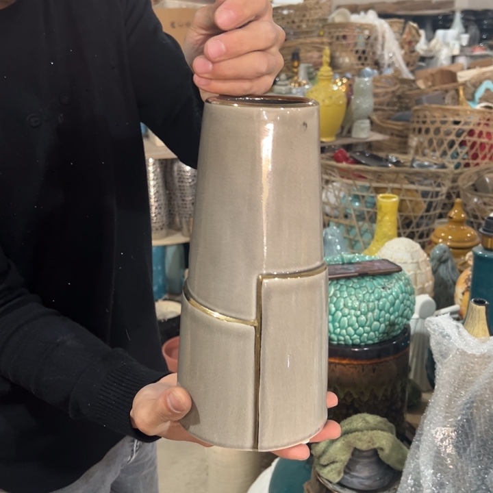 瓶高度27厘米口径7厘米微瑕捡漏