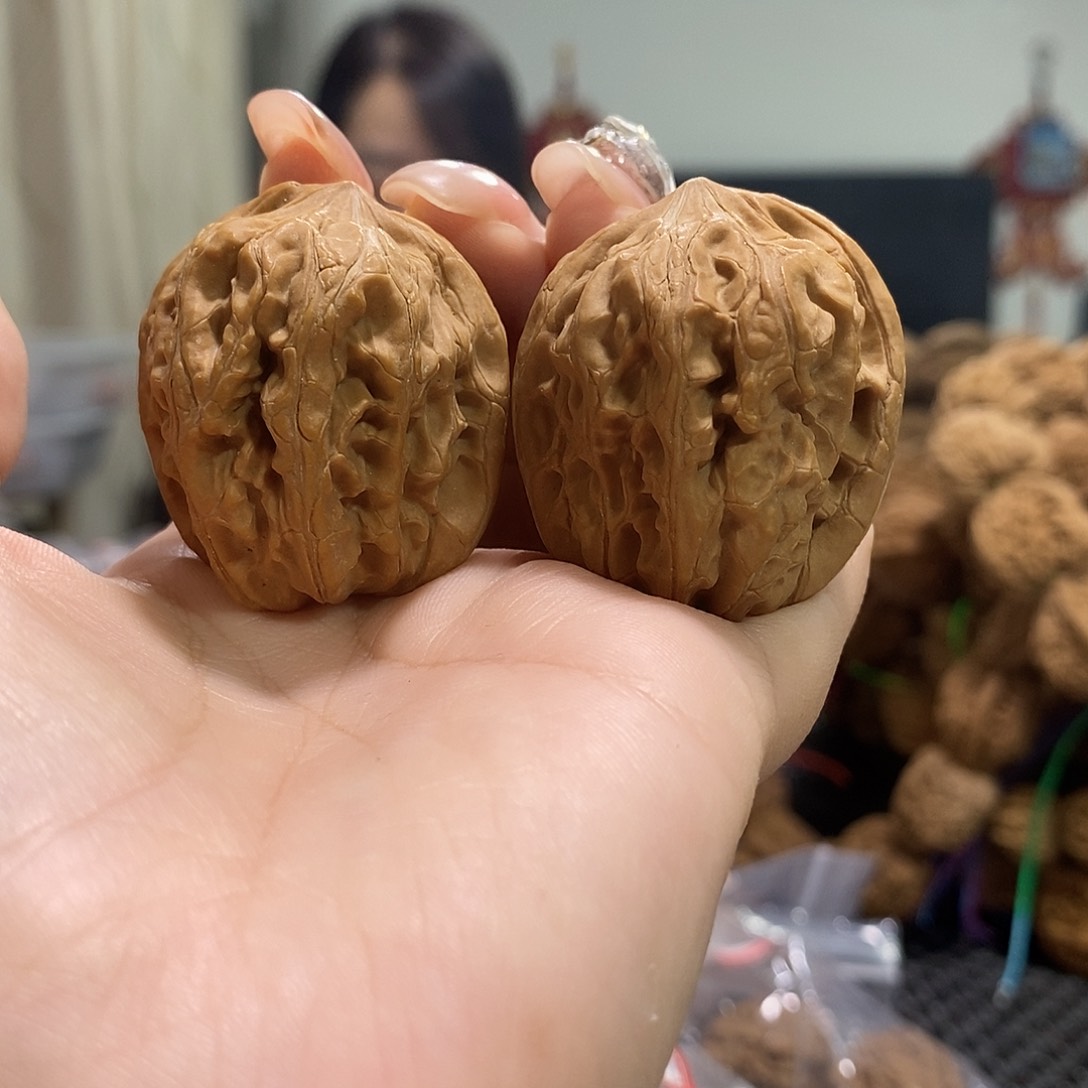 把件文玩核桃35芭蕉扇有水尖
