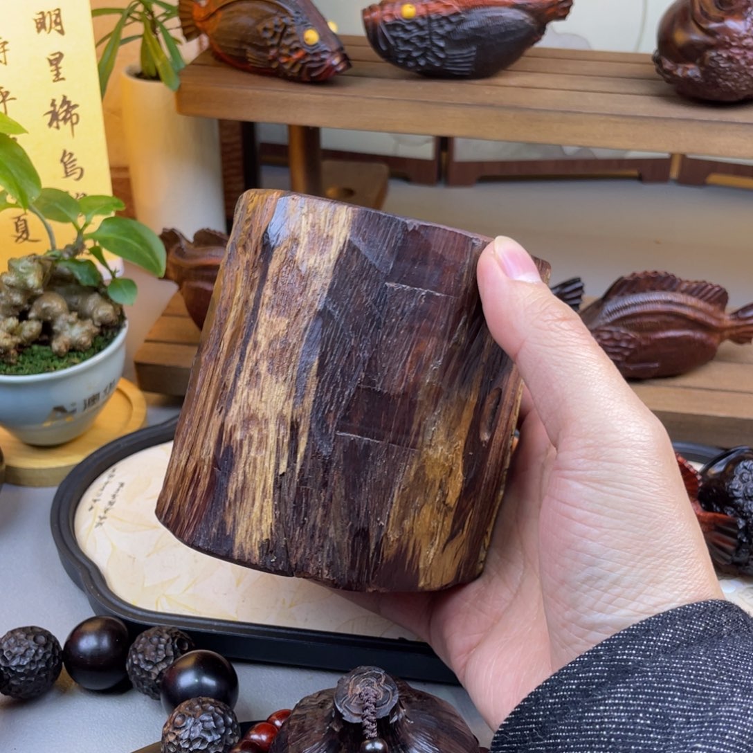 我***手交趾黄檀（大红酸枝）