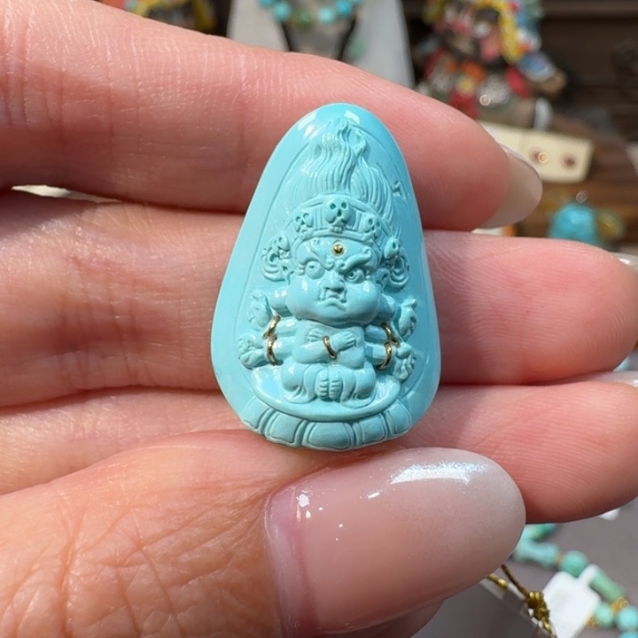 绿松石未镶嵌大黑天雕刻件