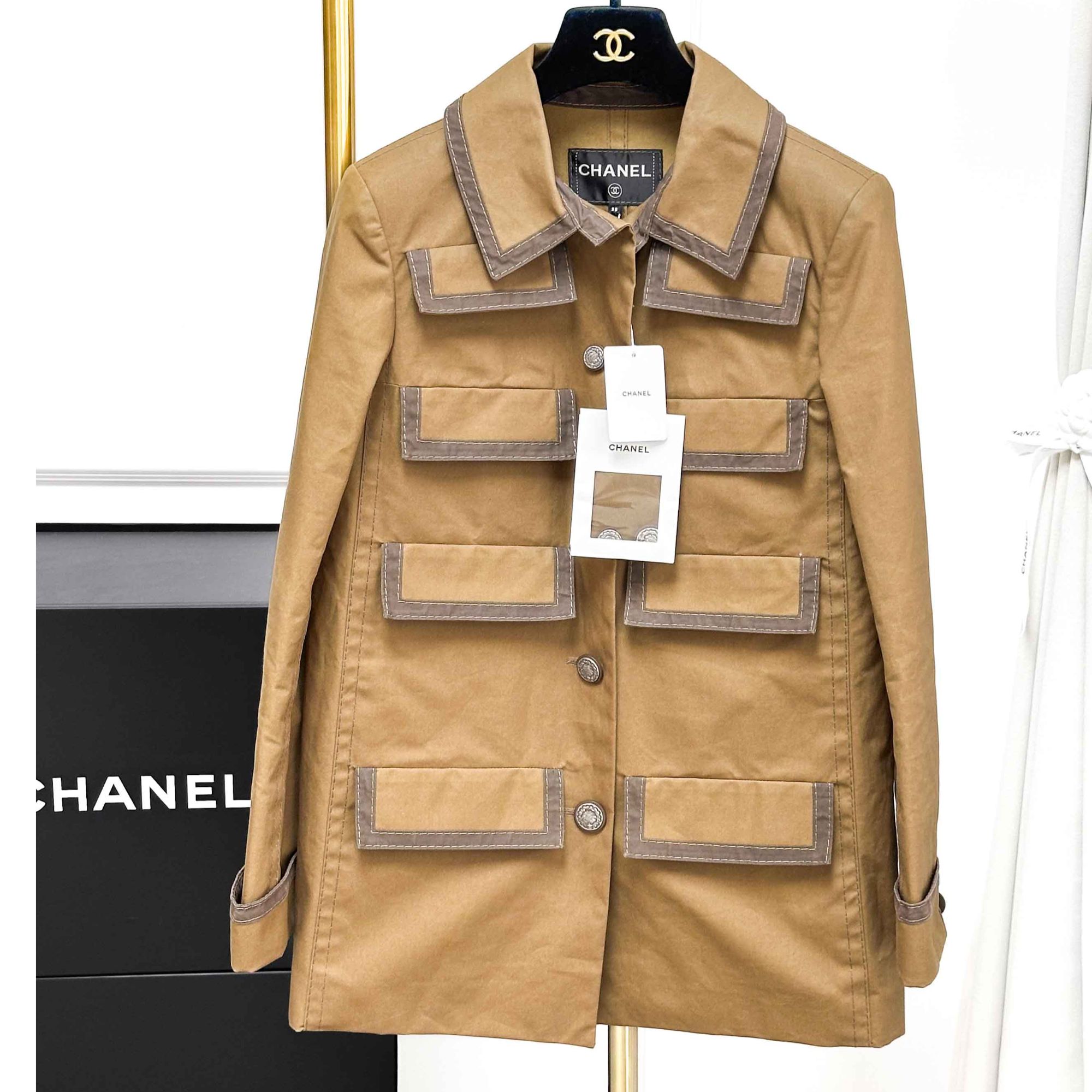 99新 Chanel/香奈儿 38码20C轨道系列八口袋深卡其色滚边风衣外套