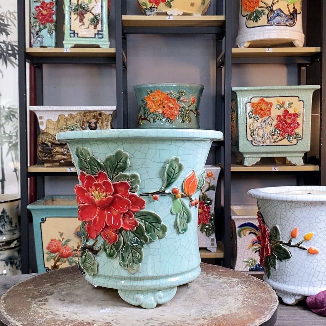 紫砂花盆冷**知5。       