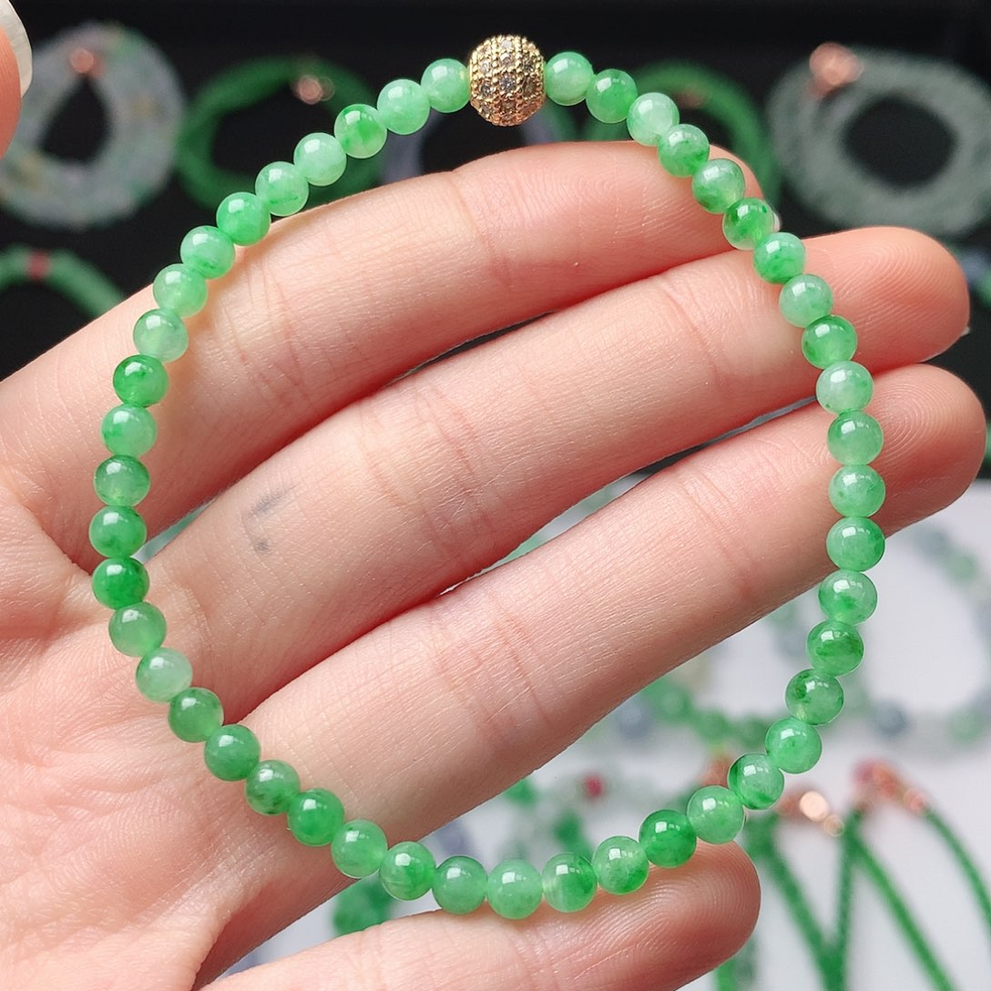 翡翠未镶嵌手链翡翠