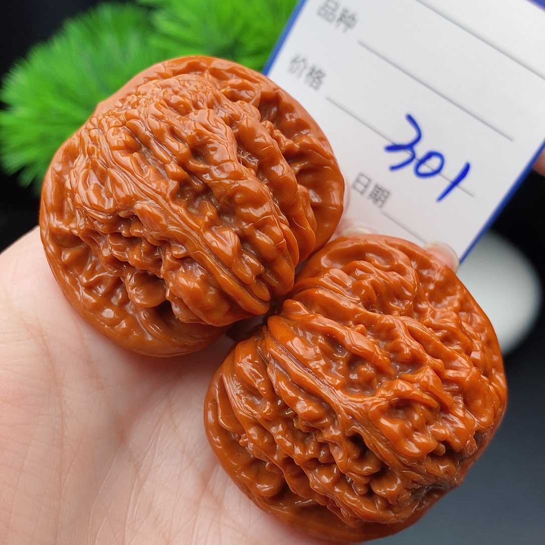 文玩核桃把件44四座楼301