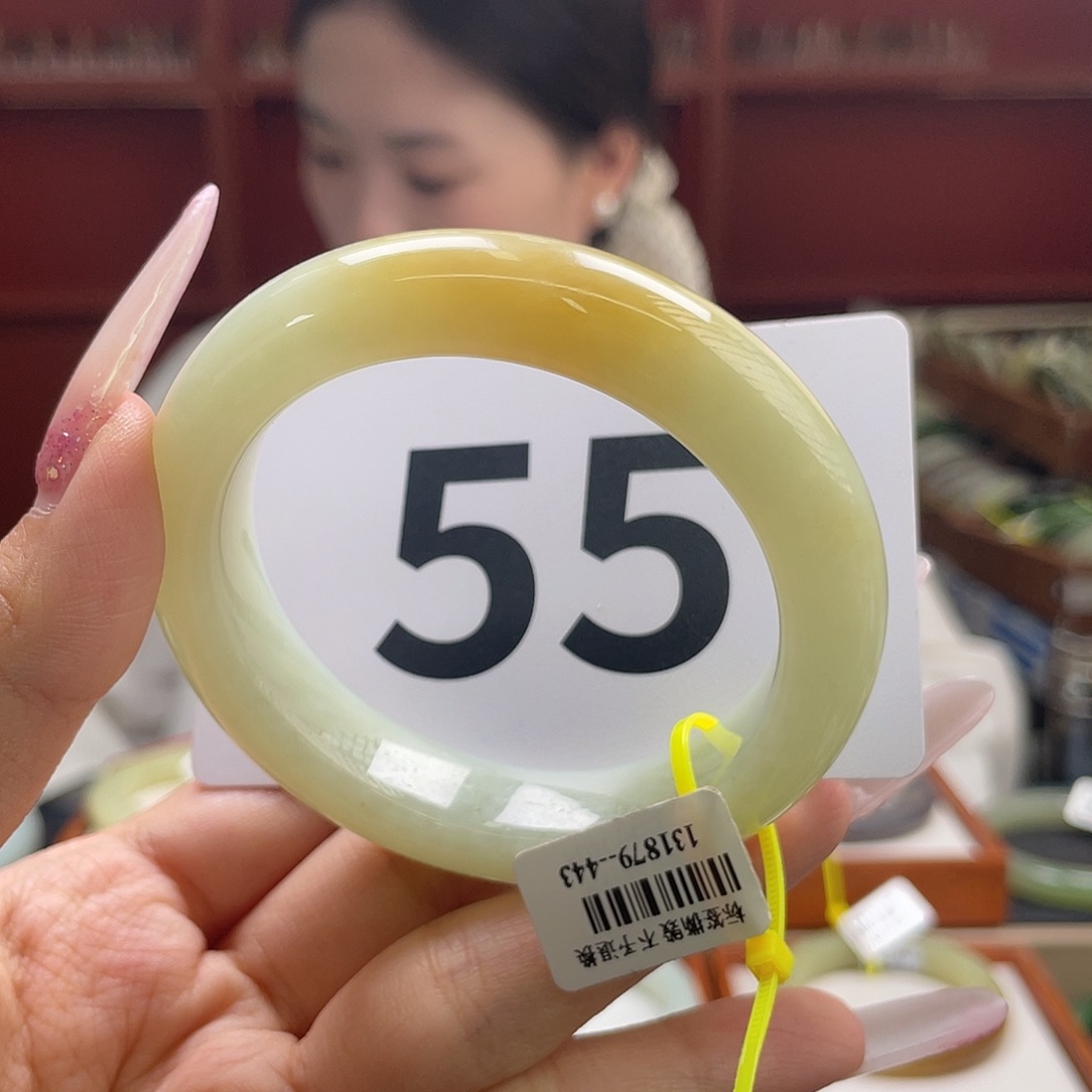 未镶嵌手镯和田玉强推！大大漏！