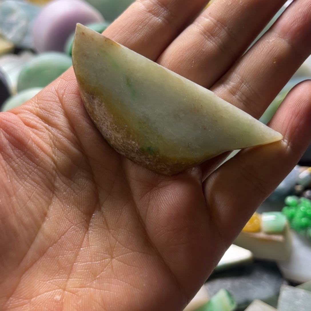 定制翡翠未镶嵌翡翠