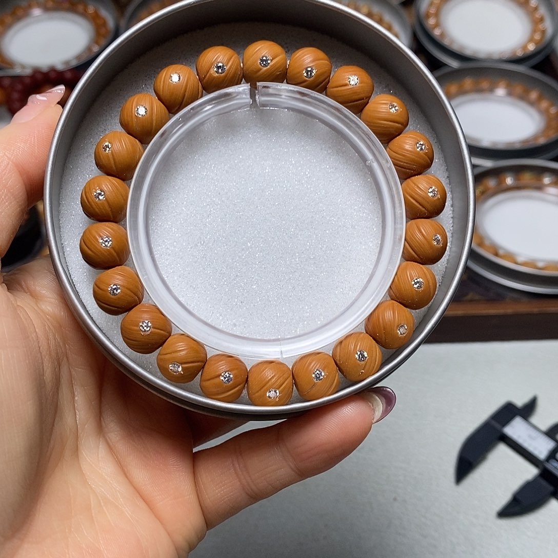 猴头核桃手串360号10左右满锆定风珠全品
