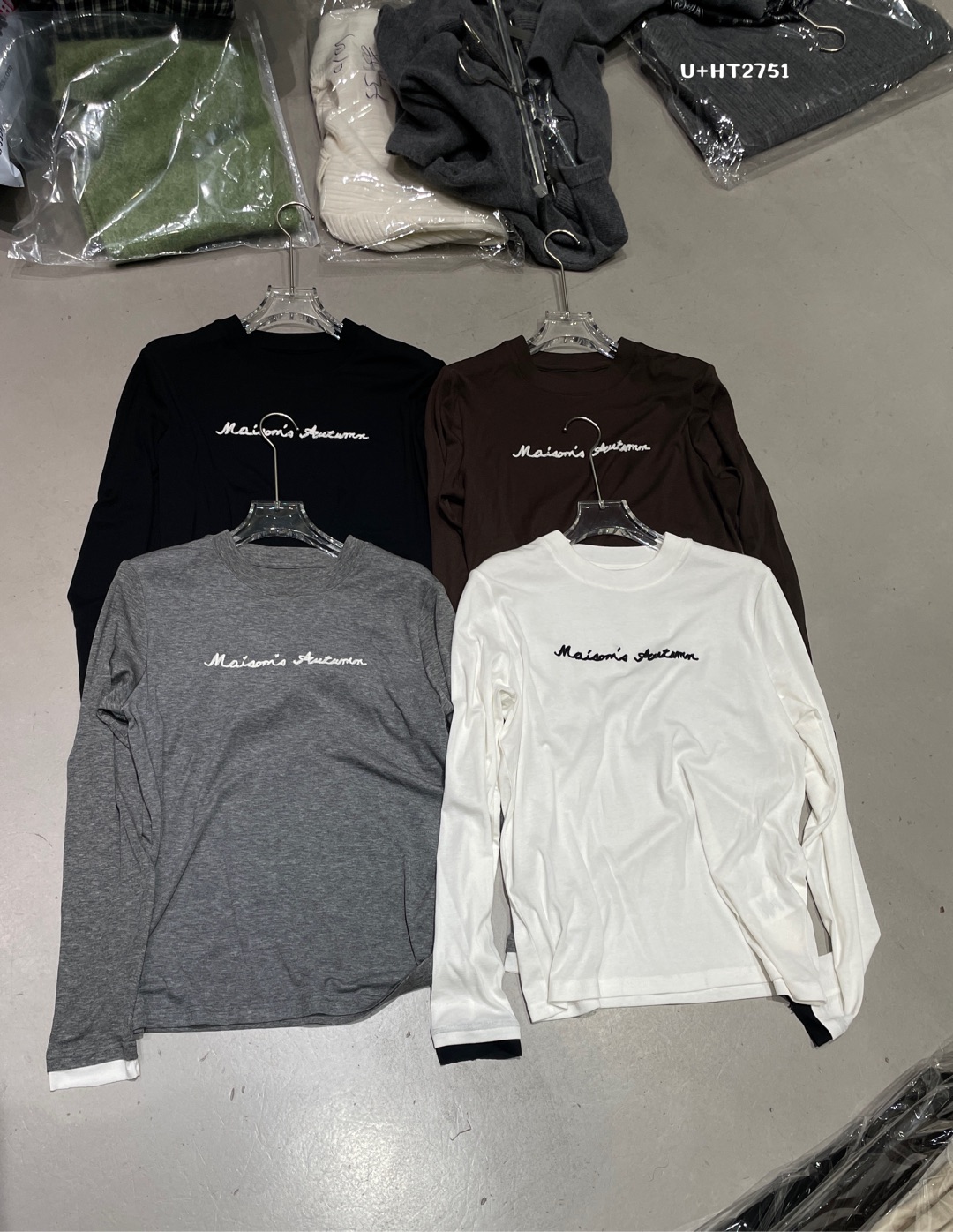   （小雨推荐2751）长袖常规袖纯色时尚内搭打底衫