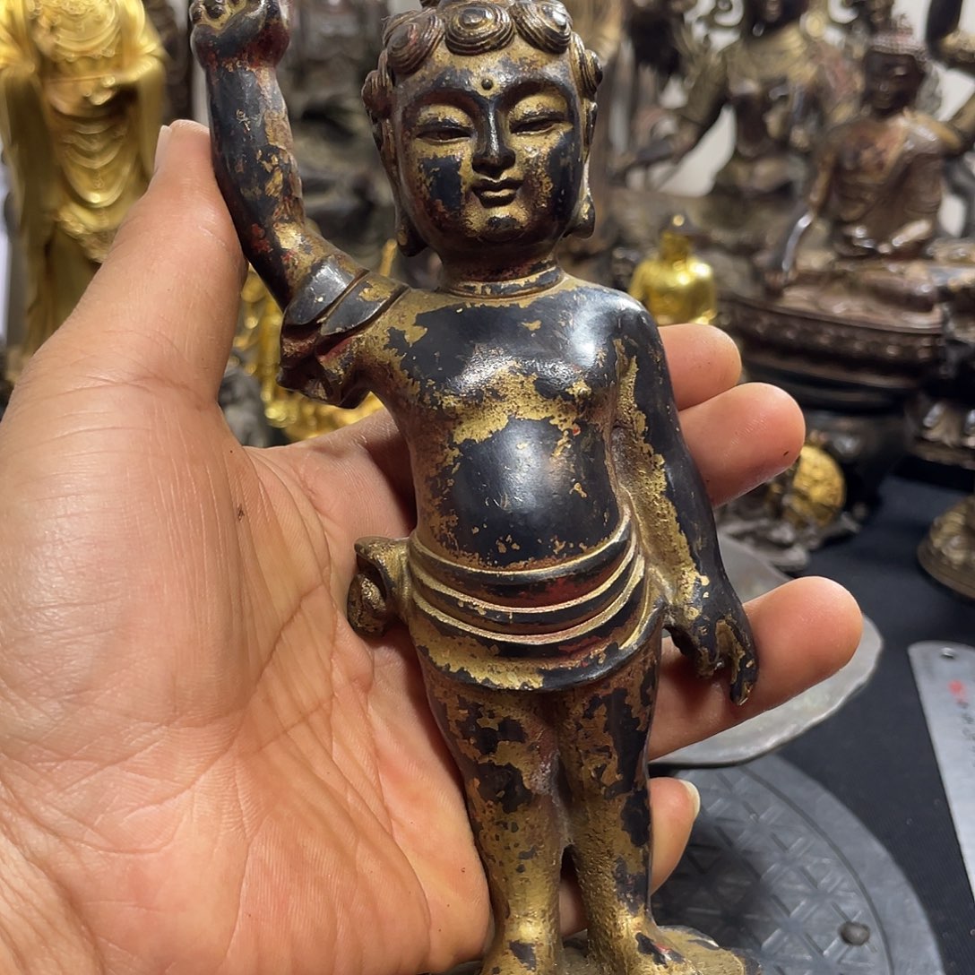 余***斗指天佛。         260