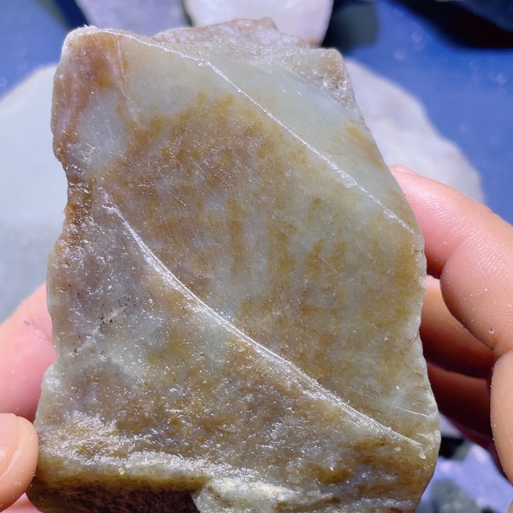 和田玉未镶嵌珠宝半成品