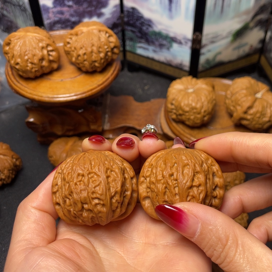 文玩核桃把件42铁锤