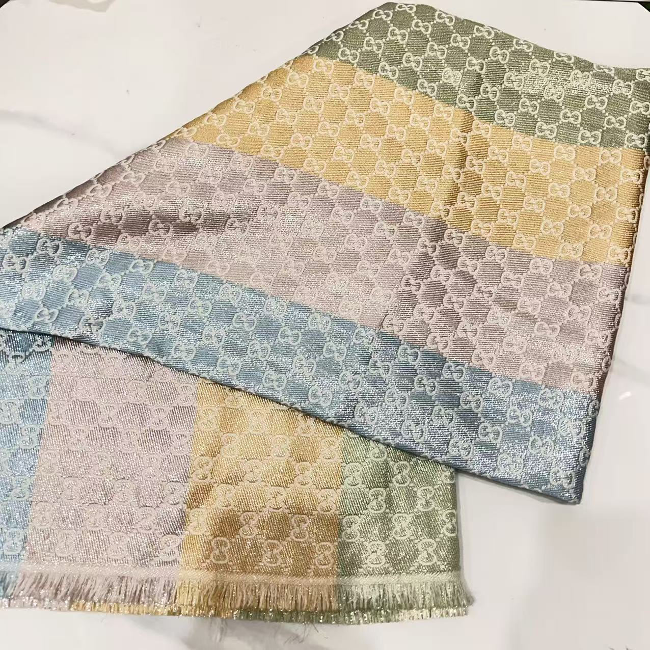 99新 GUCCI/古驰 蔚蓝/炫彩 围巾