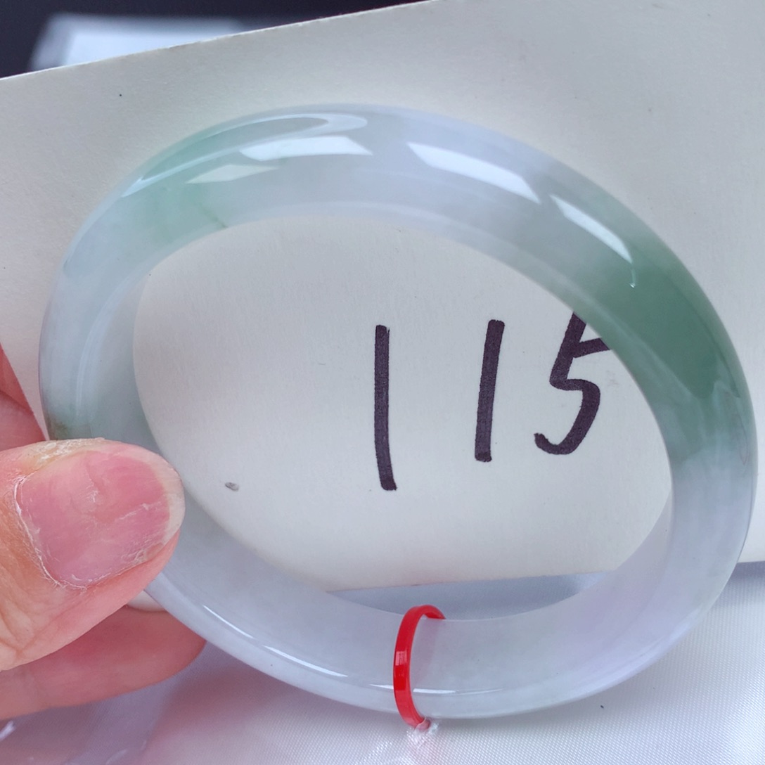 翡翠未镶嵌手镯翡翠