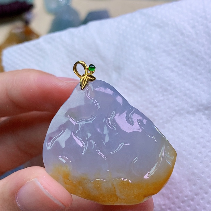 翡翠未镶嵌吊坠(不含链) 2590