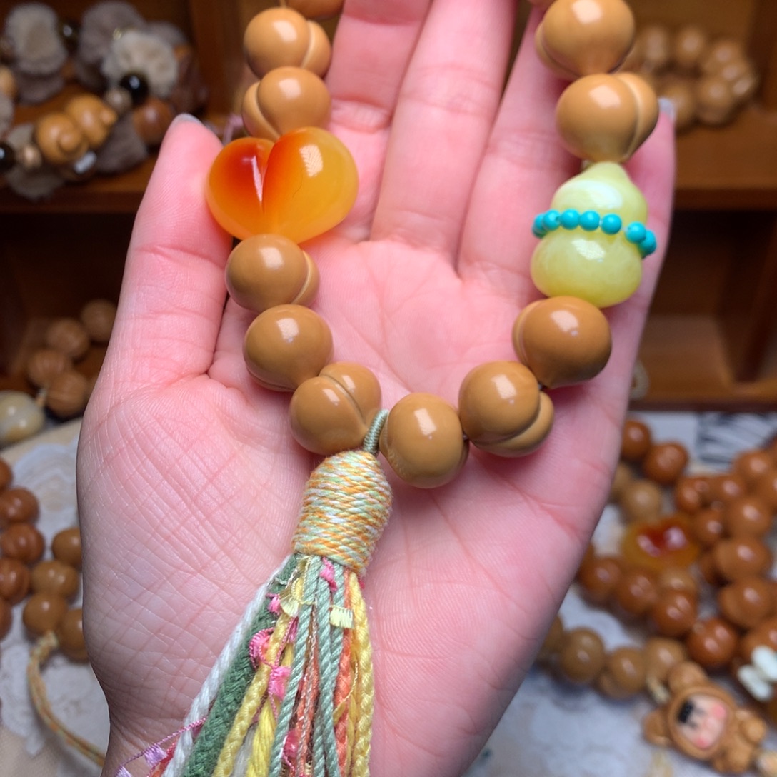 吊坠猴头核桃15高定屁桃手持定制