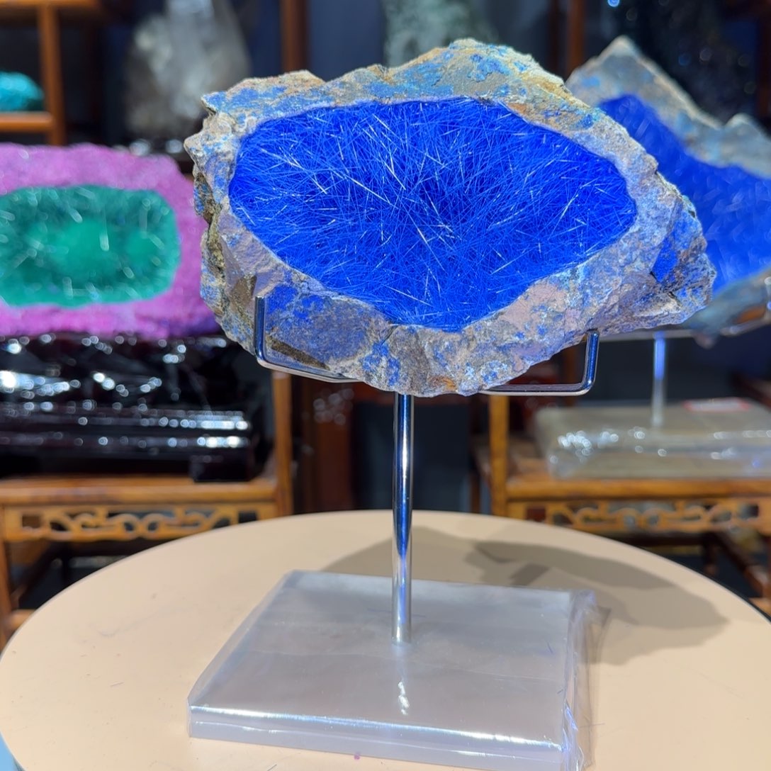 石材巴西蓝铜矿发晶共生矿