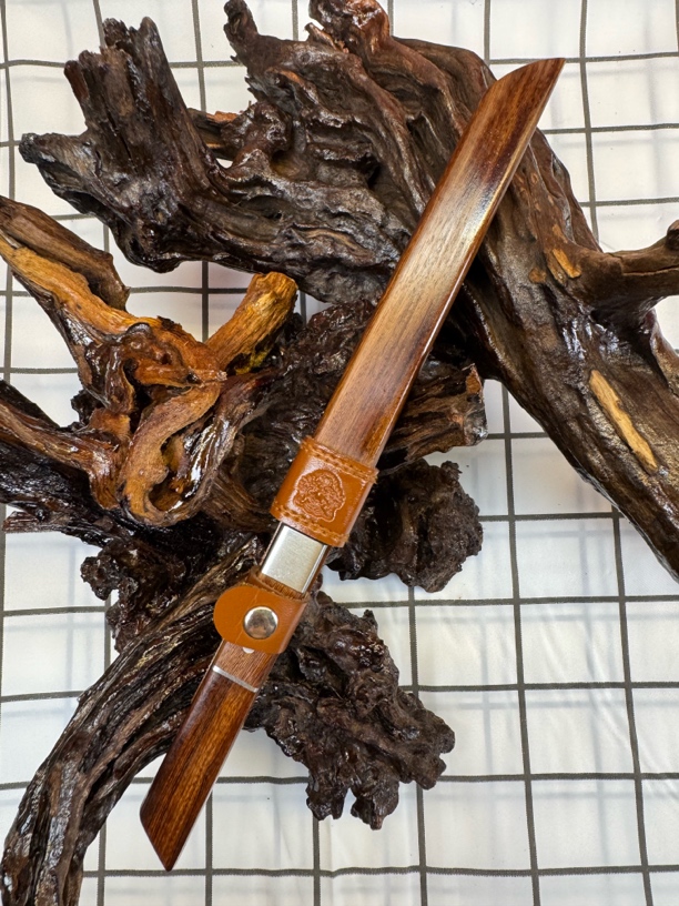 虎头刀正品木鞘刀一体龙骨刀手工打磨高硬度野外刀户外水果刀