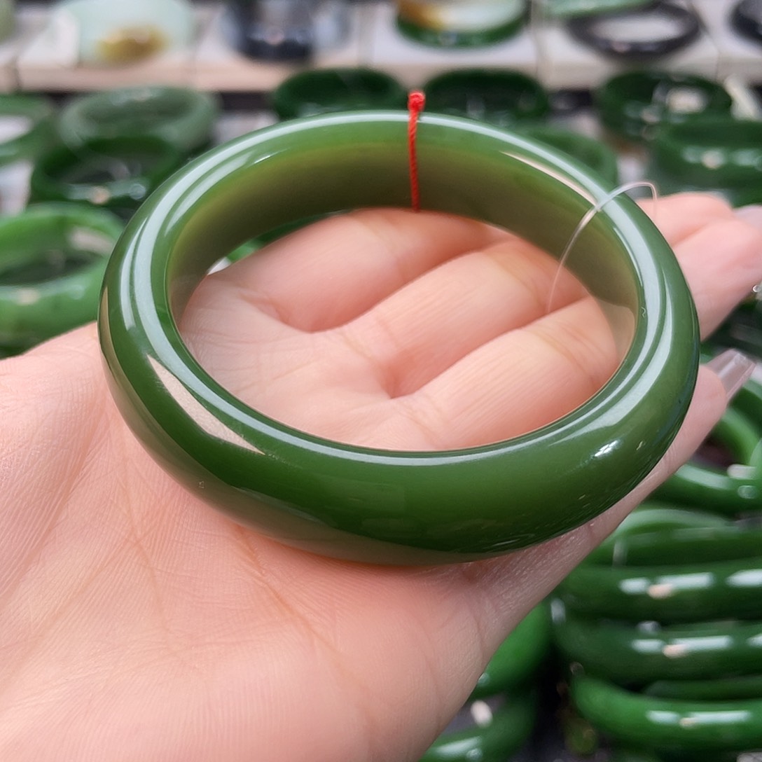 和田玉（碧玉）手镯未镶嵌