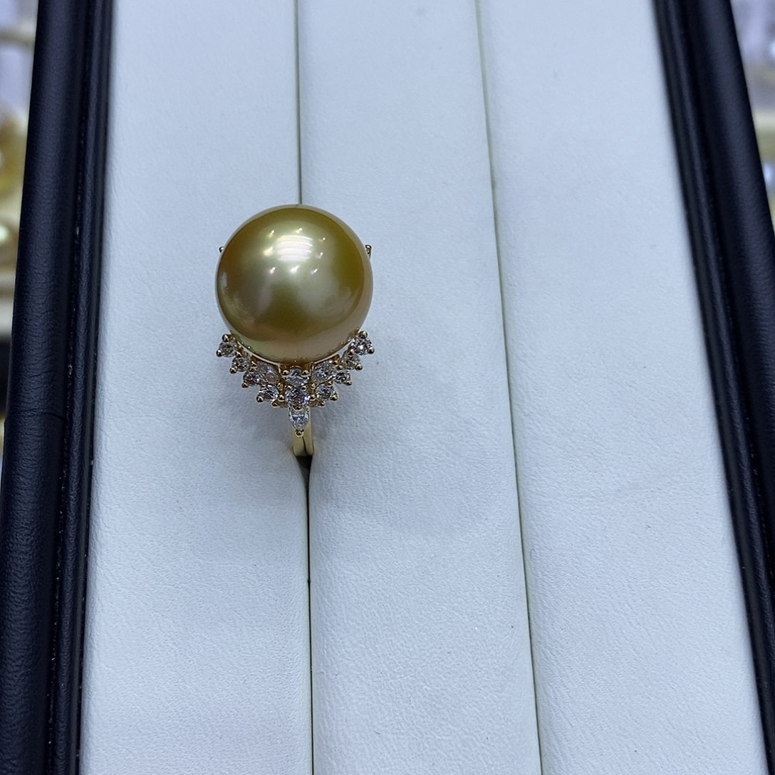 海水珍珠戒指18K金镶嵌淼14到15点位
