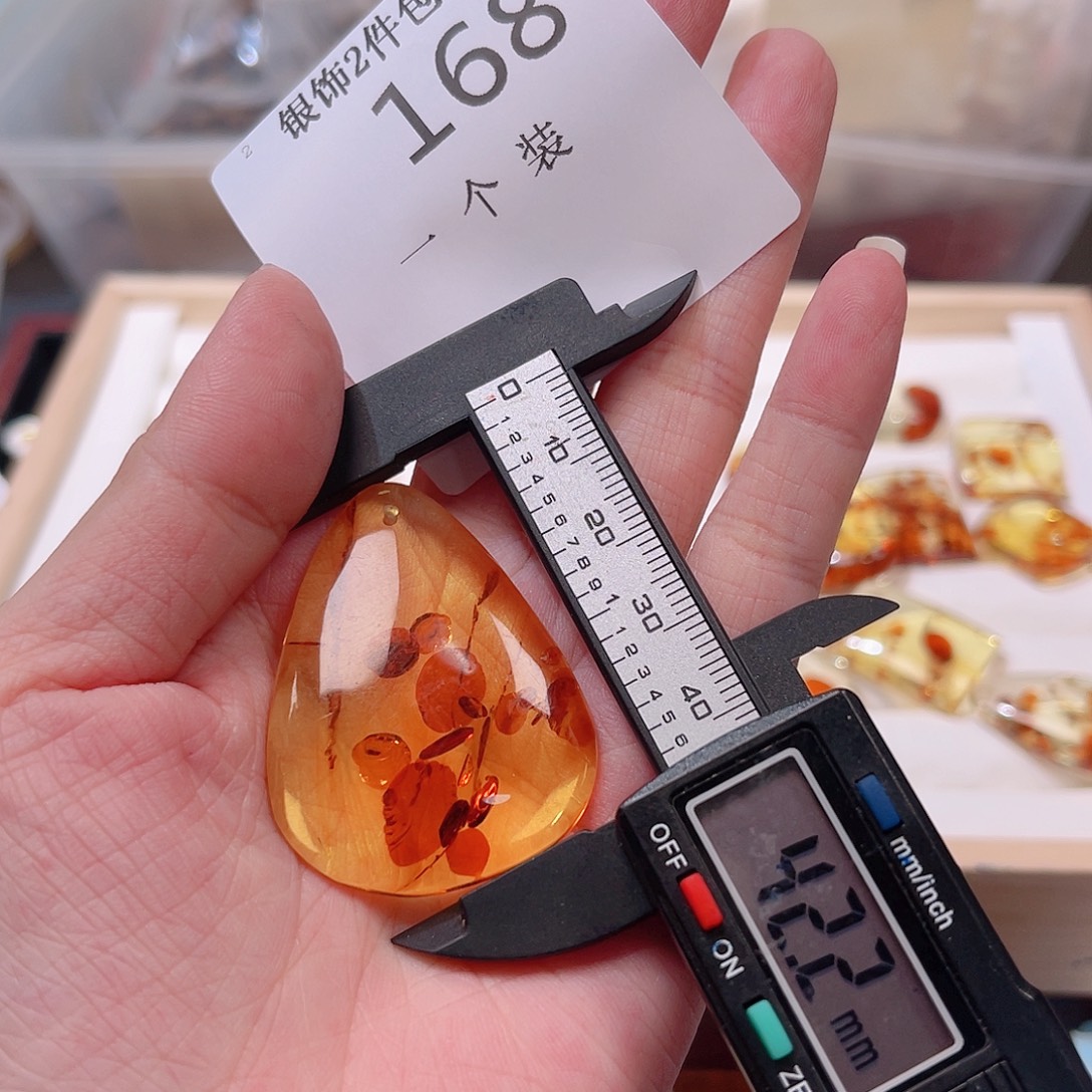 水晶珠宝半成品未镶嵌168 。