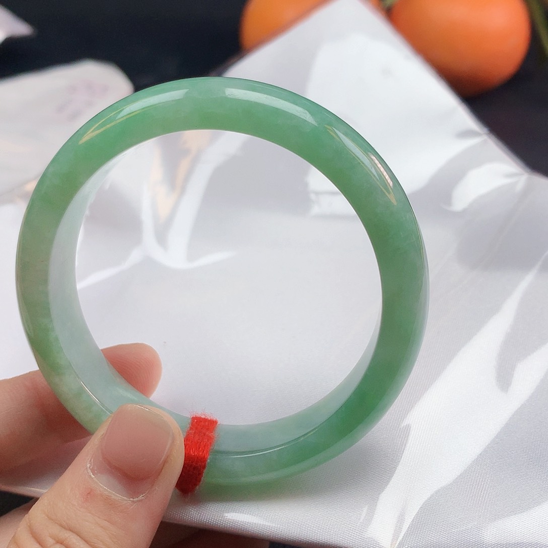 翡翠手镯未镶嵌54圈600108