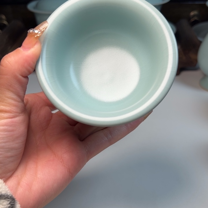 瓷片?****?微瑕哈哈哈哈哈哈