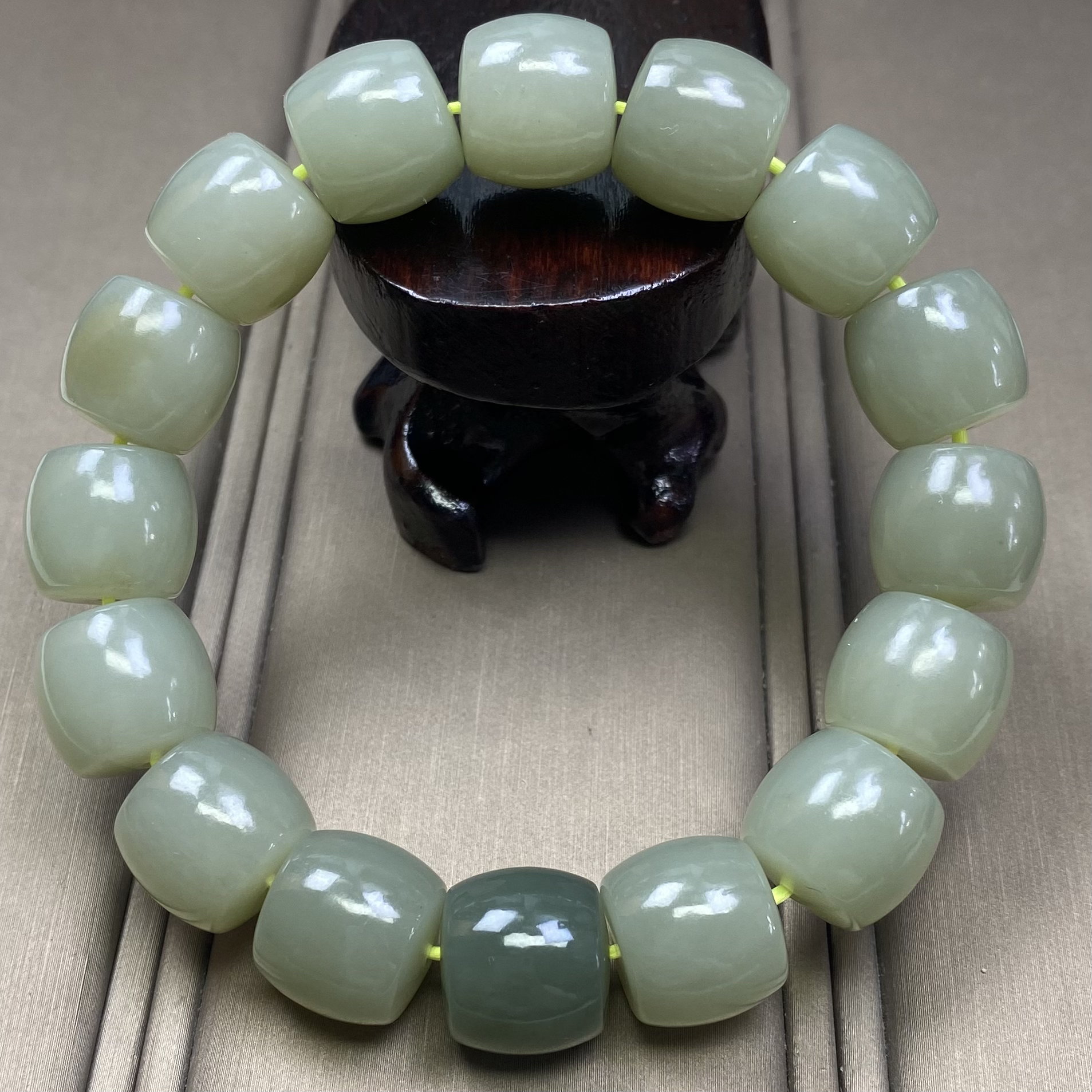 天然和田玉14mm直切新疆且末青白玉手串油润一物一证精品细料