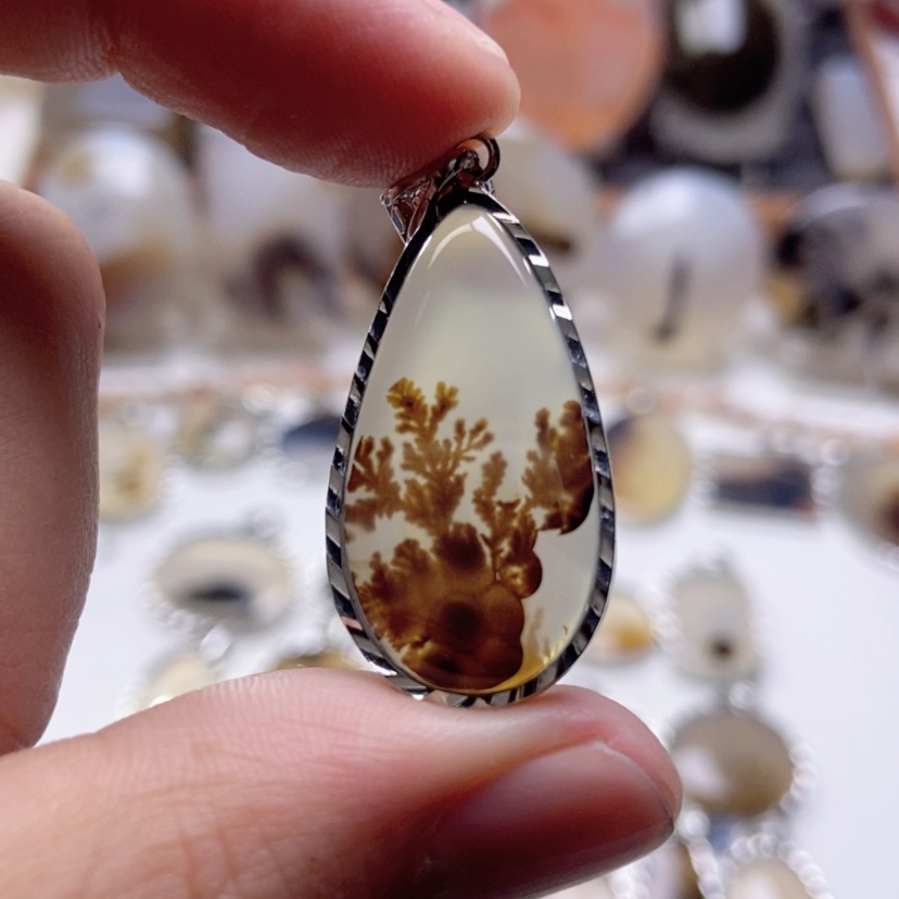 【闪购商品】玛瑙/玉髓颈饰未镶嵌