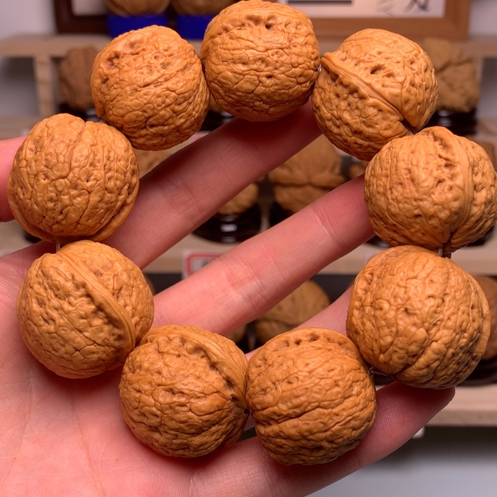 文玩核桃把件19黄金豆串26尺