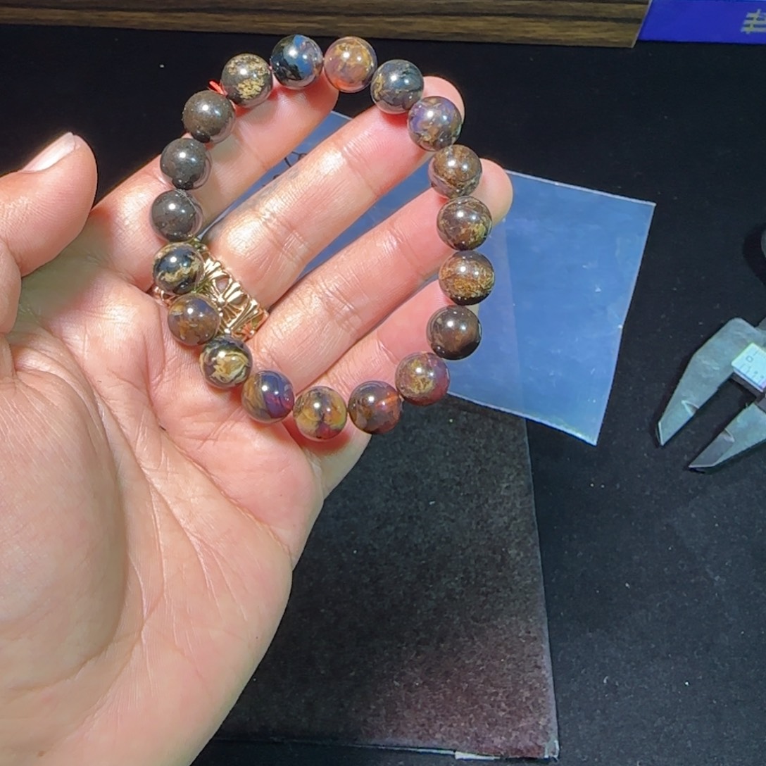 琥珀未镶嵌裸石琥珀