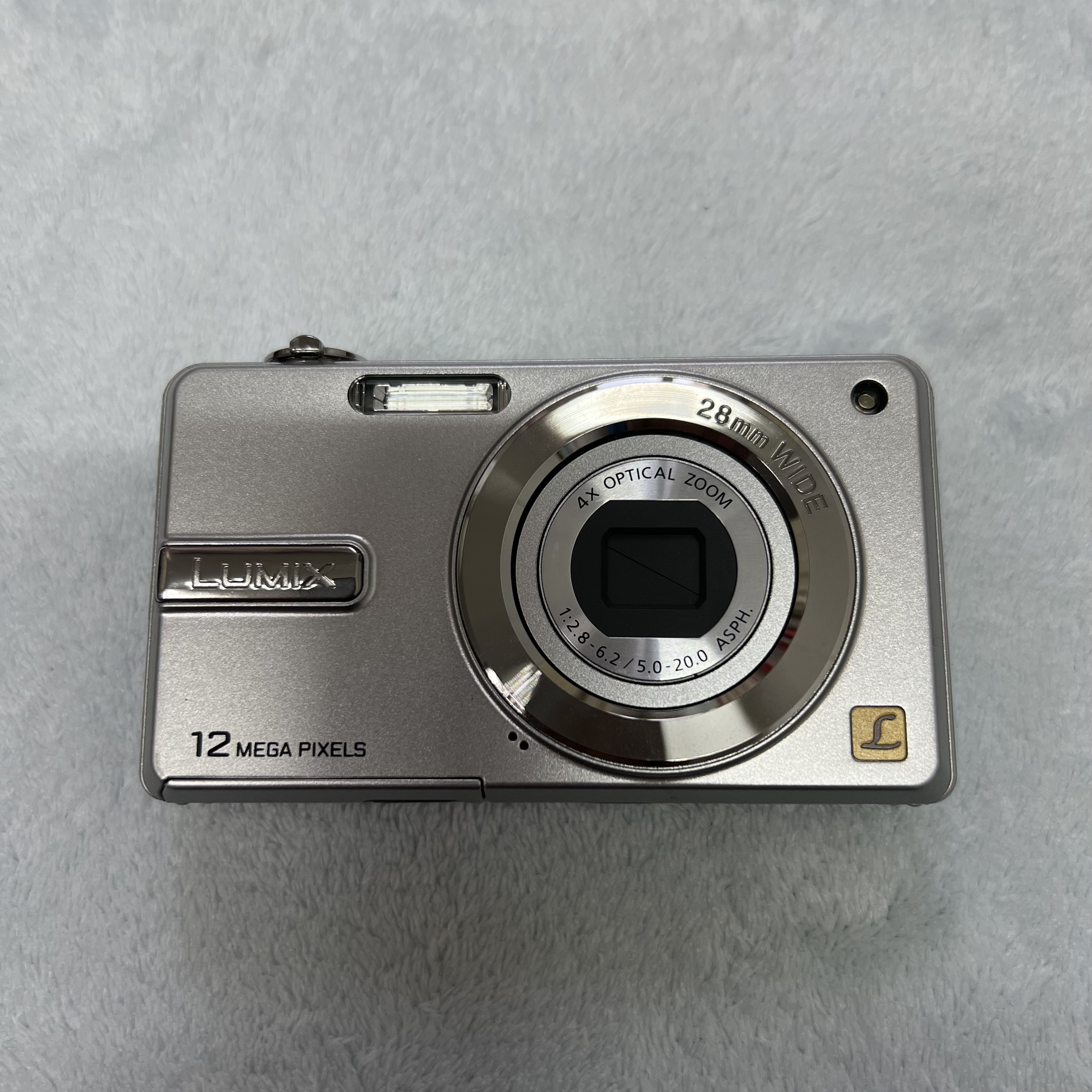 95新 Panasonic/松下 F3gk银色国行版全套包装及配件高清出片冷白