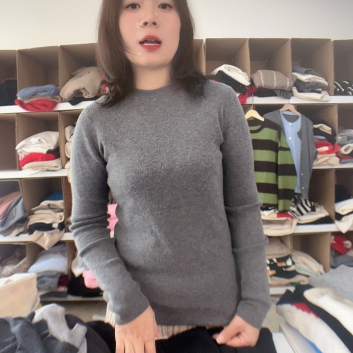 深灰色精仿山羊绒L