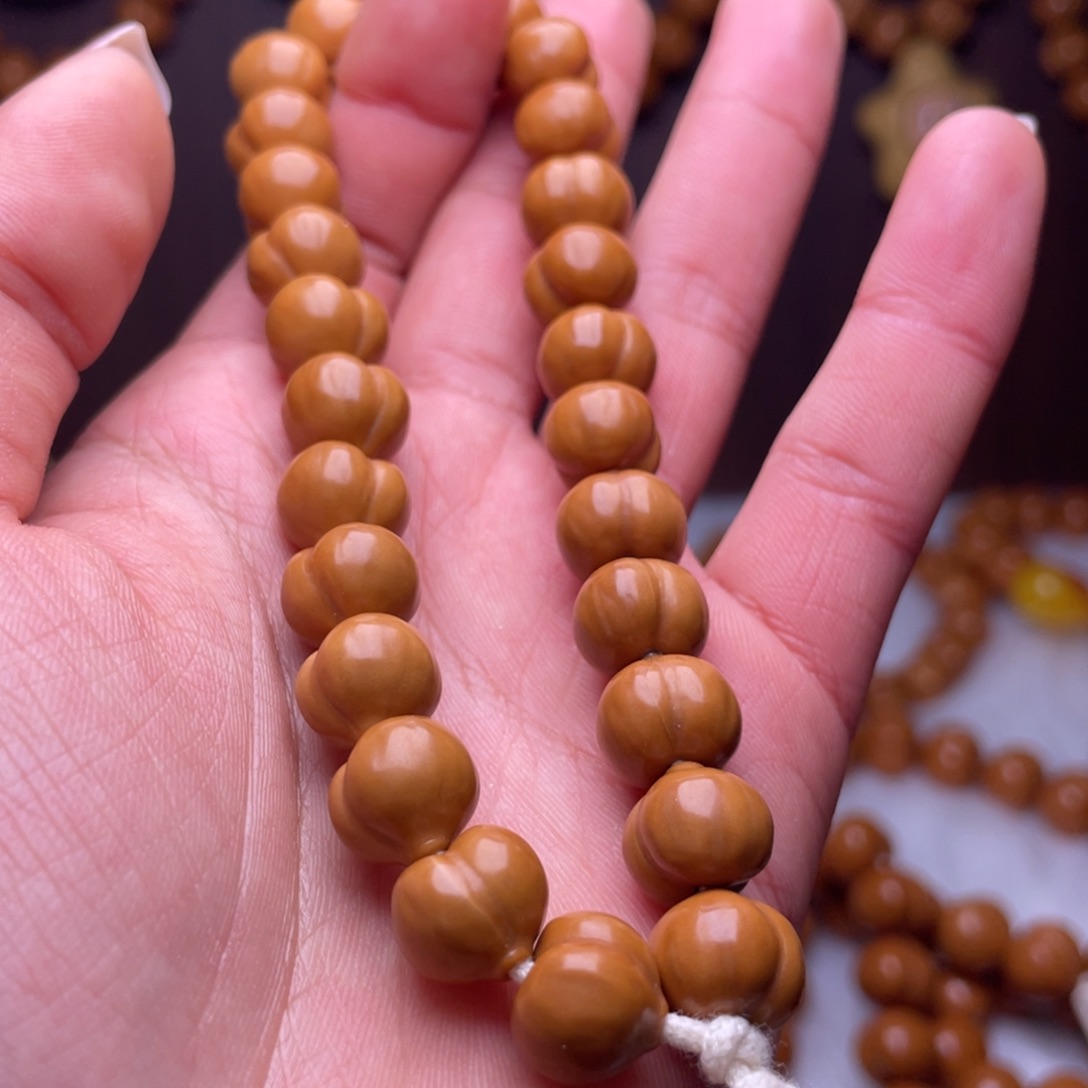 一****猴头核桃吊坠10手工柯基屁桃手持