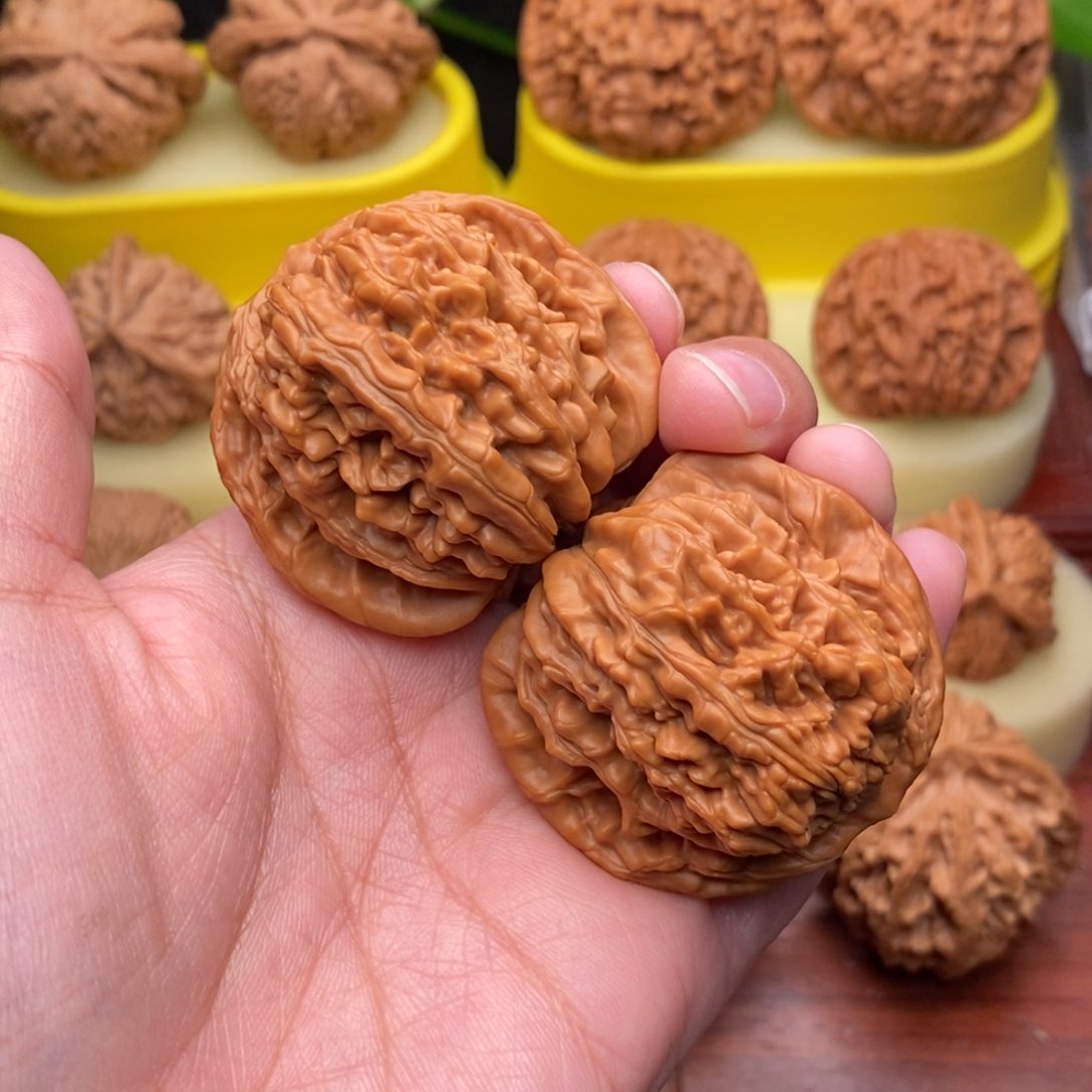 把件文玩核桃运*43老树红皮四座楼“漏”