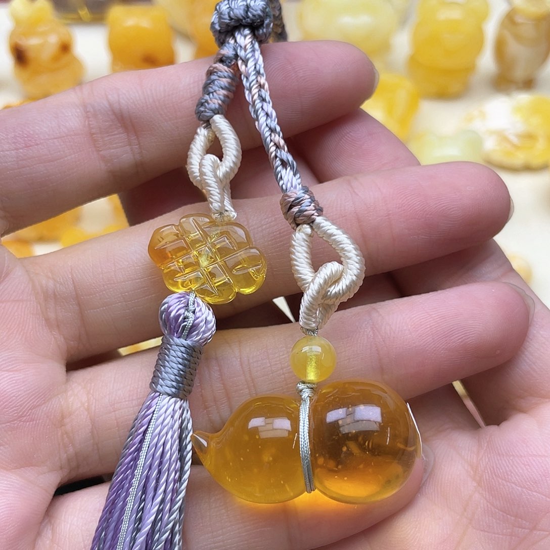 未镶嵌琥珀裸石蜜蜡