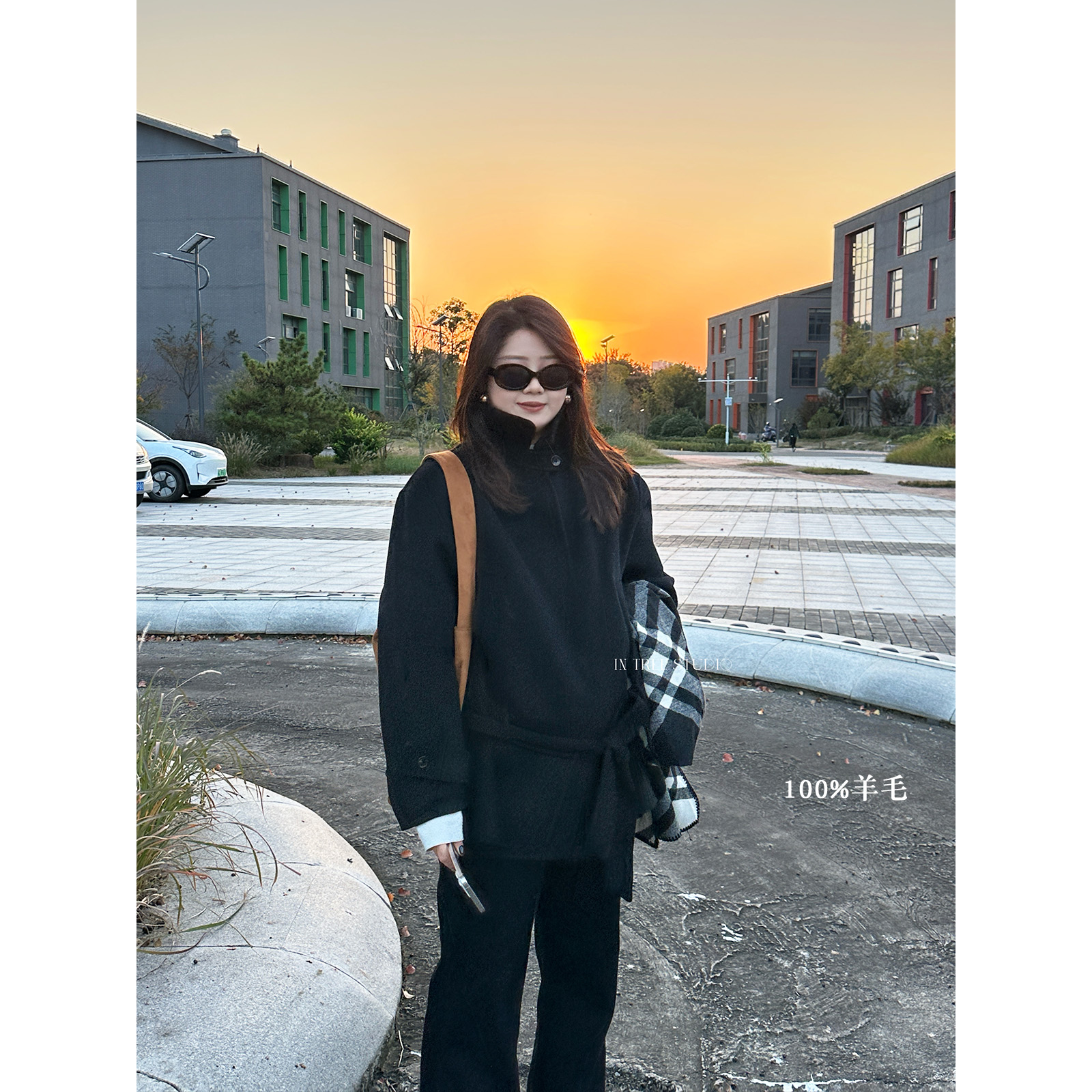 InTree张桶桶【都市印记】显瘦百搭系带立领短款羊毛大衣ZXD02064