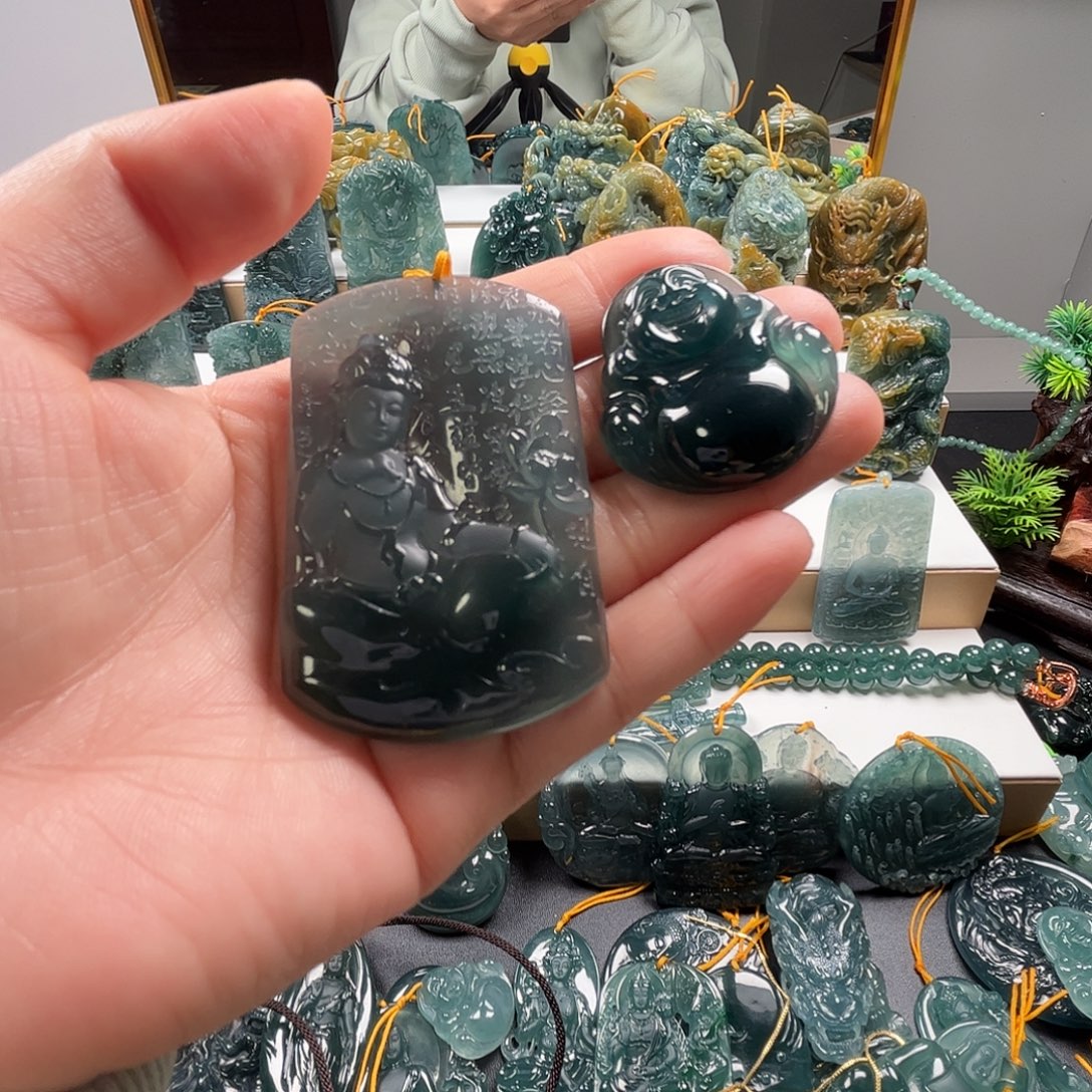 心***来翡翠未镶嵌吊坠(不含链)纯天然A货翡翠吊坠666