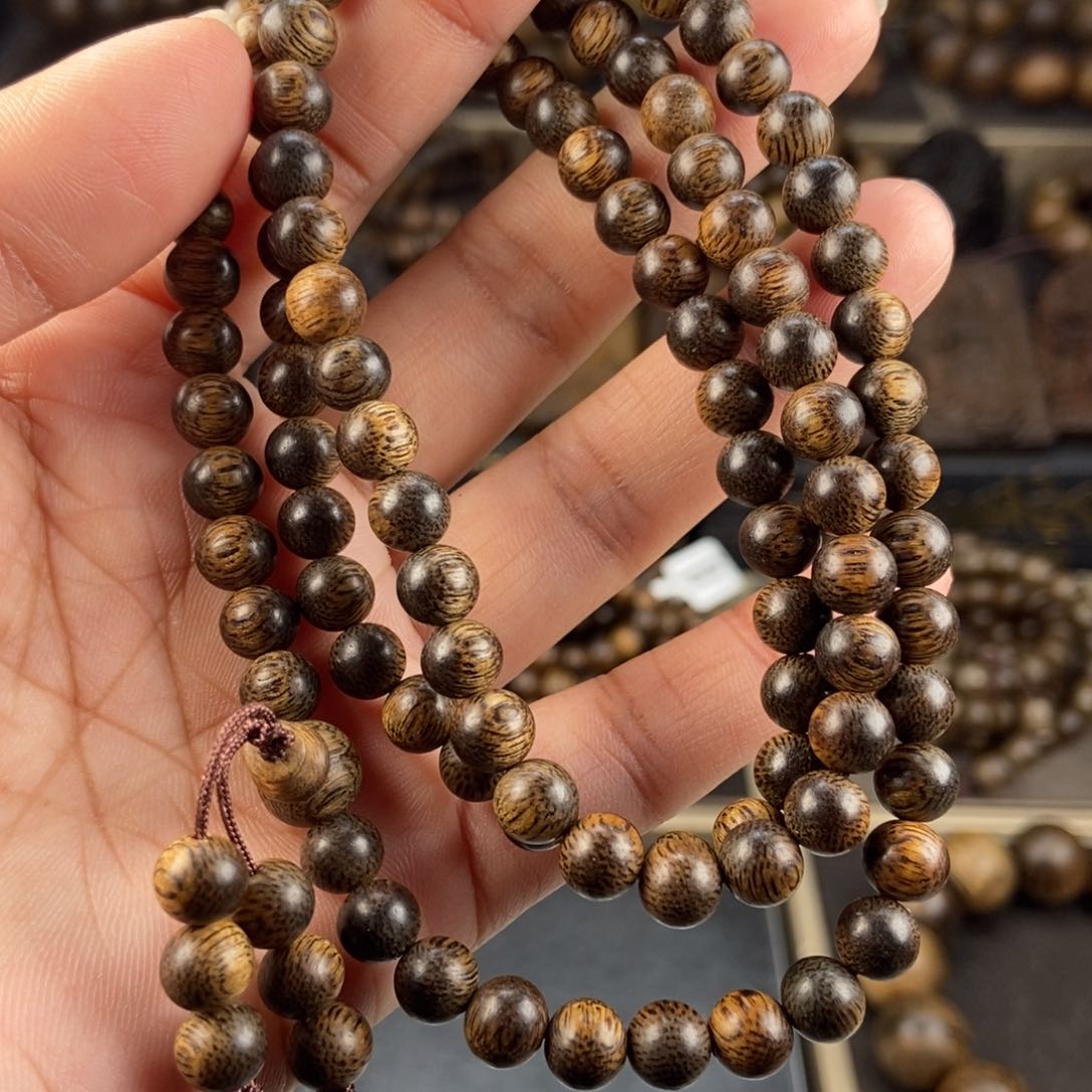沉香手串T***C越南白棋楠