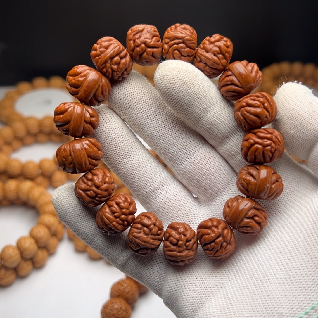 桃核手串龙纹桃核