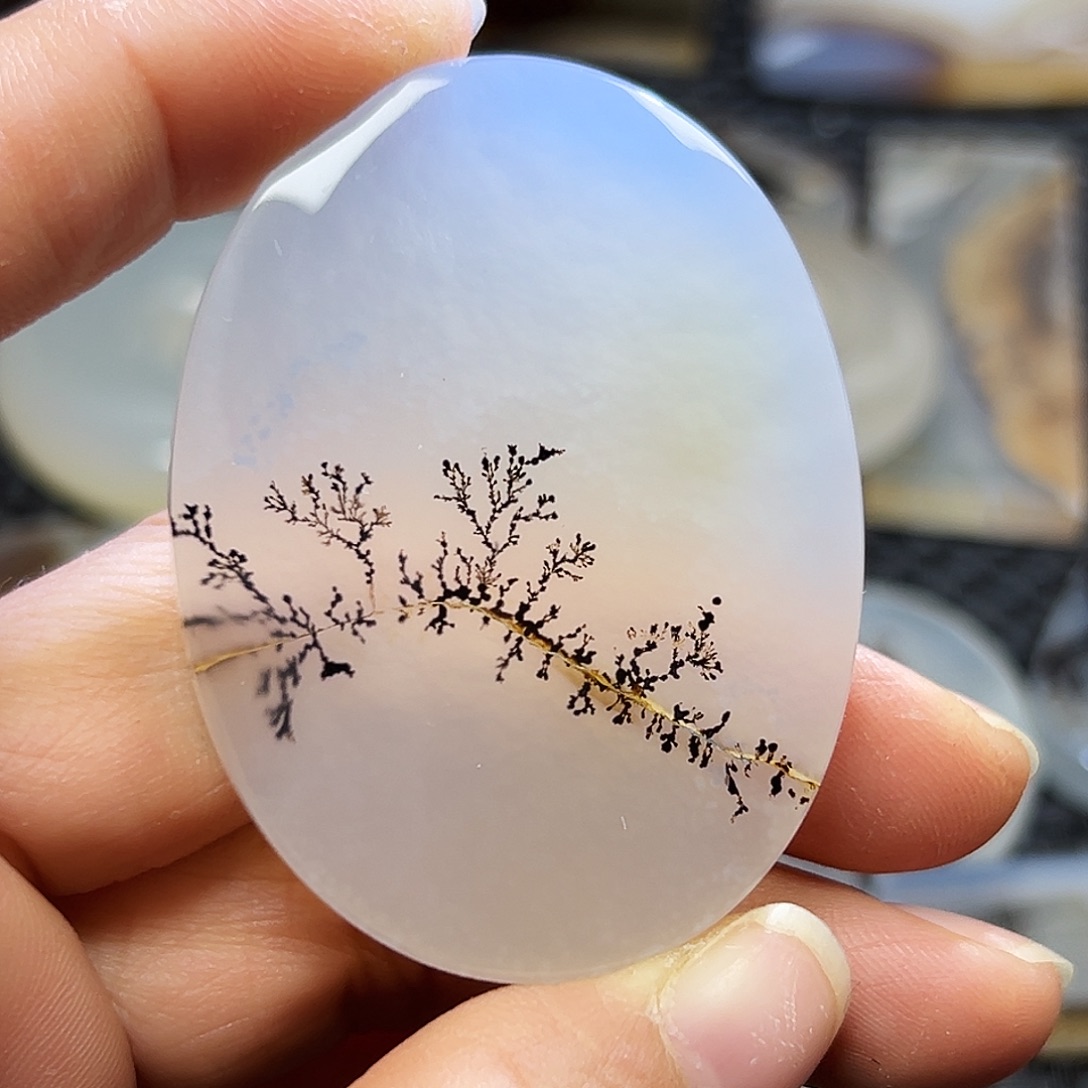 玛瑙/玉髓未镶嵌珠宝半成品