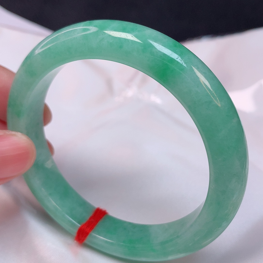 翡翠手镯未镶嵌55 翡翠手镯